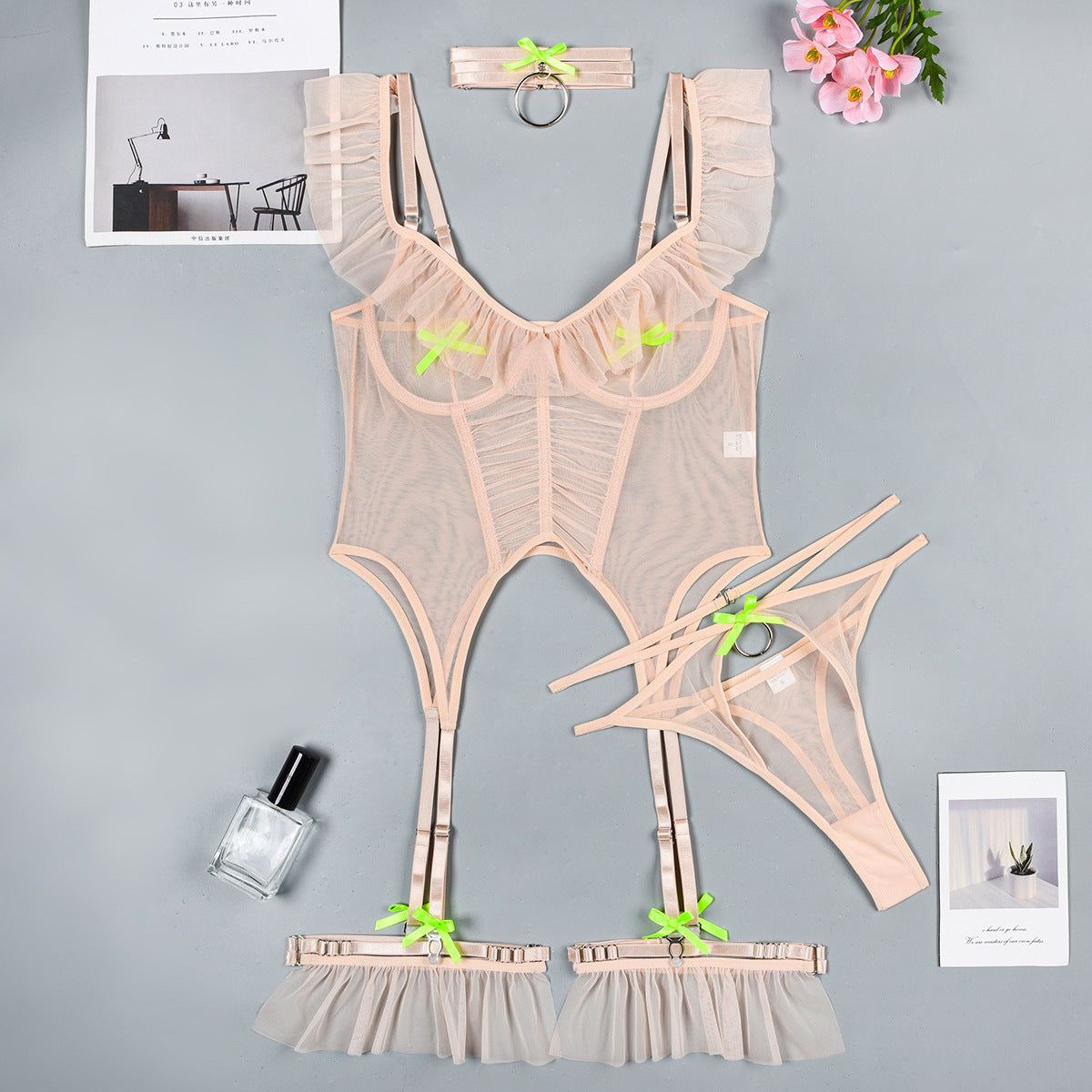 Ensembles de lingerie sexy pour filles en maille 4 pièces de haute qualité