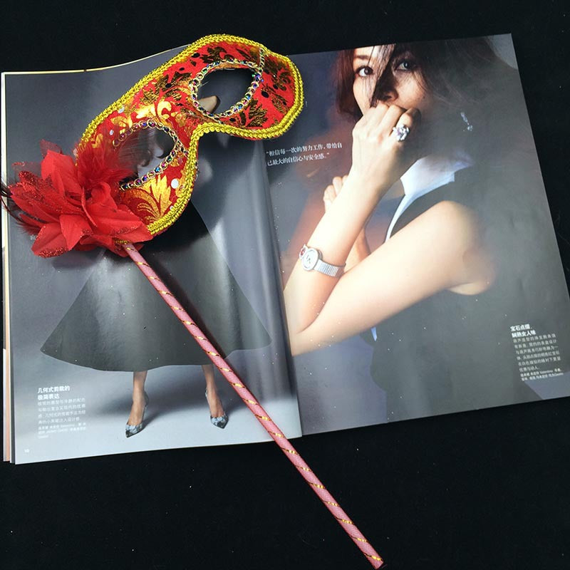 Female Side Flower Half Face Chinese Style Mysterious Temperament Holding Mask