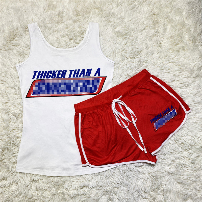 Ensemble de short à bretelles sexy à imprimé graphique