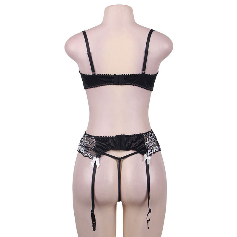 Plus Size Sexy Lingerie Women Sexy Lace Cutout Three Point Garter Bra Set with Steel Ring