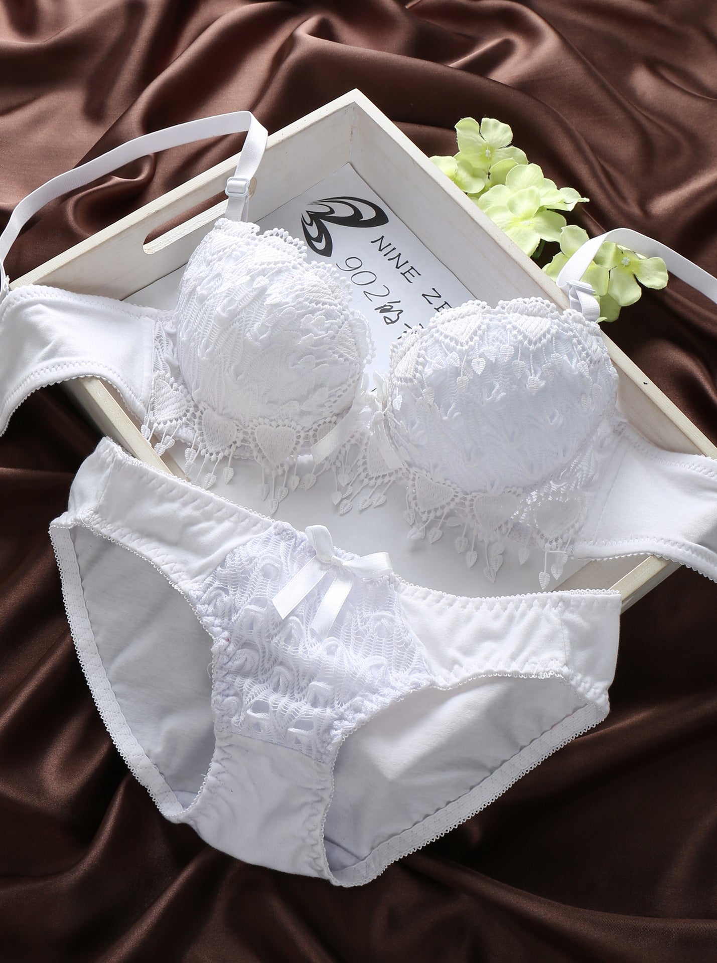 Ensemble soutien-gorge froncé en dentelle sexy