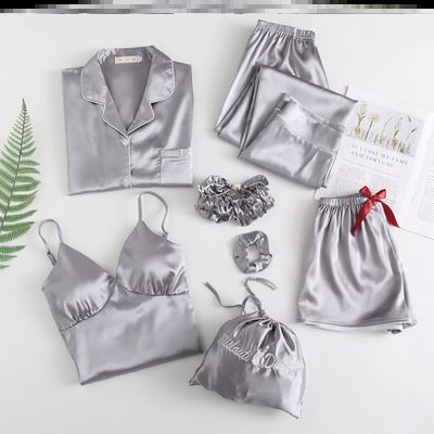 Ensemble sexy sept pièces en soie glacée