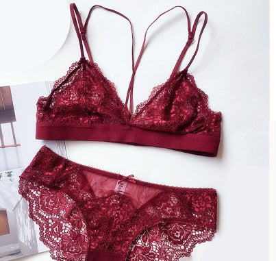 Ensemble de soutien-gorge français sexy, bonnet triangle, ultra-fin, sans anneau en acier, sous-vêtements, dentelle creuse, respirant