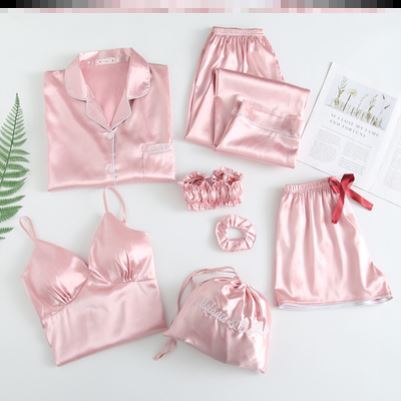 Ensemble sexy sept pièces en soie glacée