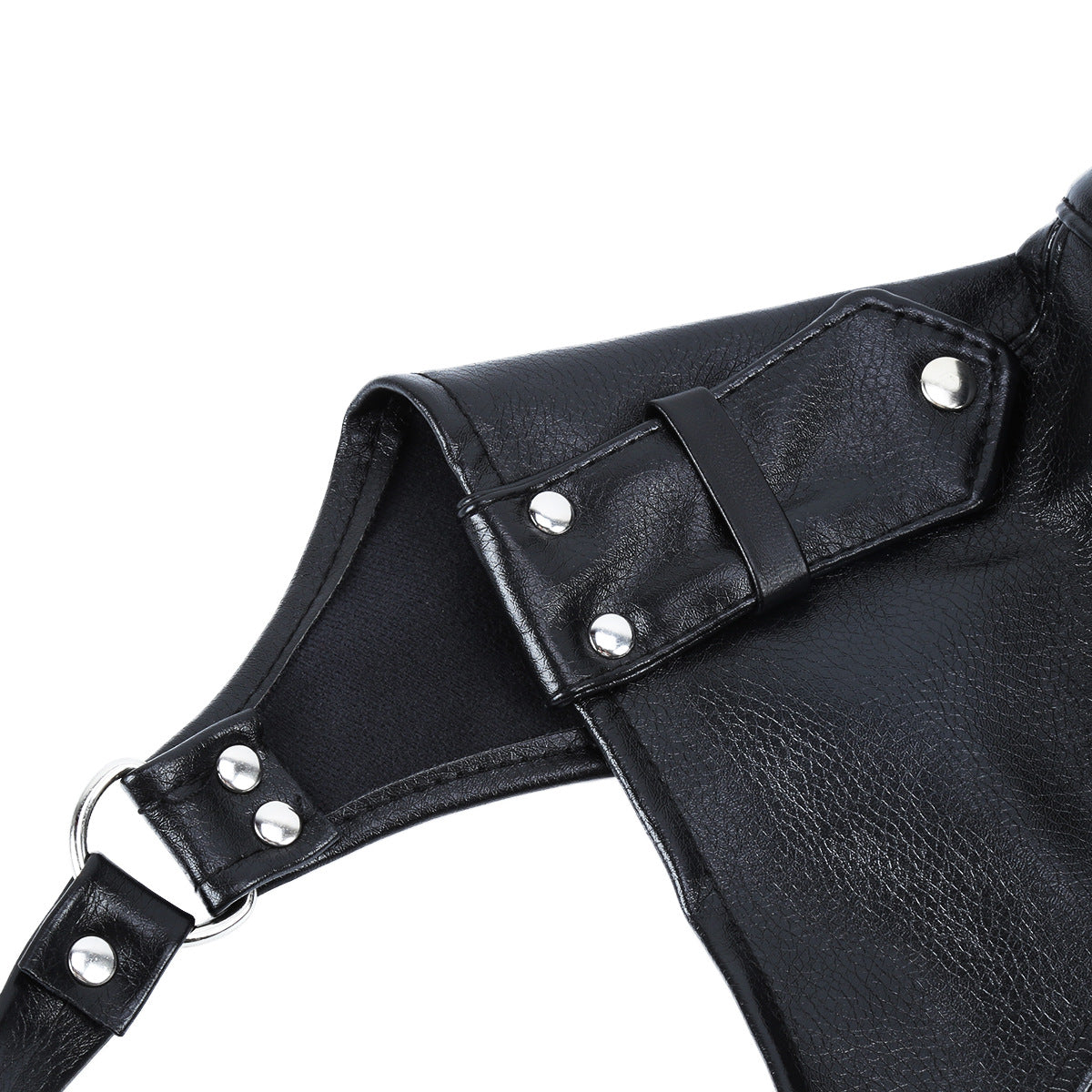 Body en cuir avec sangle de poitrine en cuir