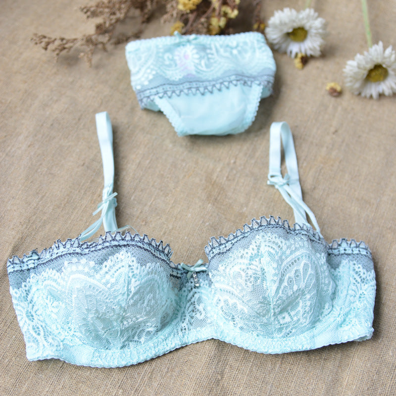 Conjunto de lencería en dentelle.