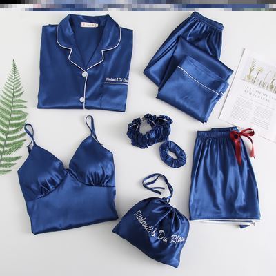 Ensemble sexy sept pièces en soie glacée
