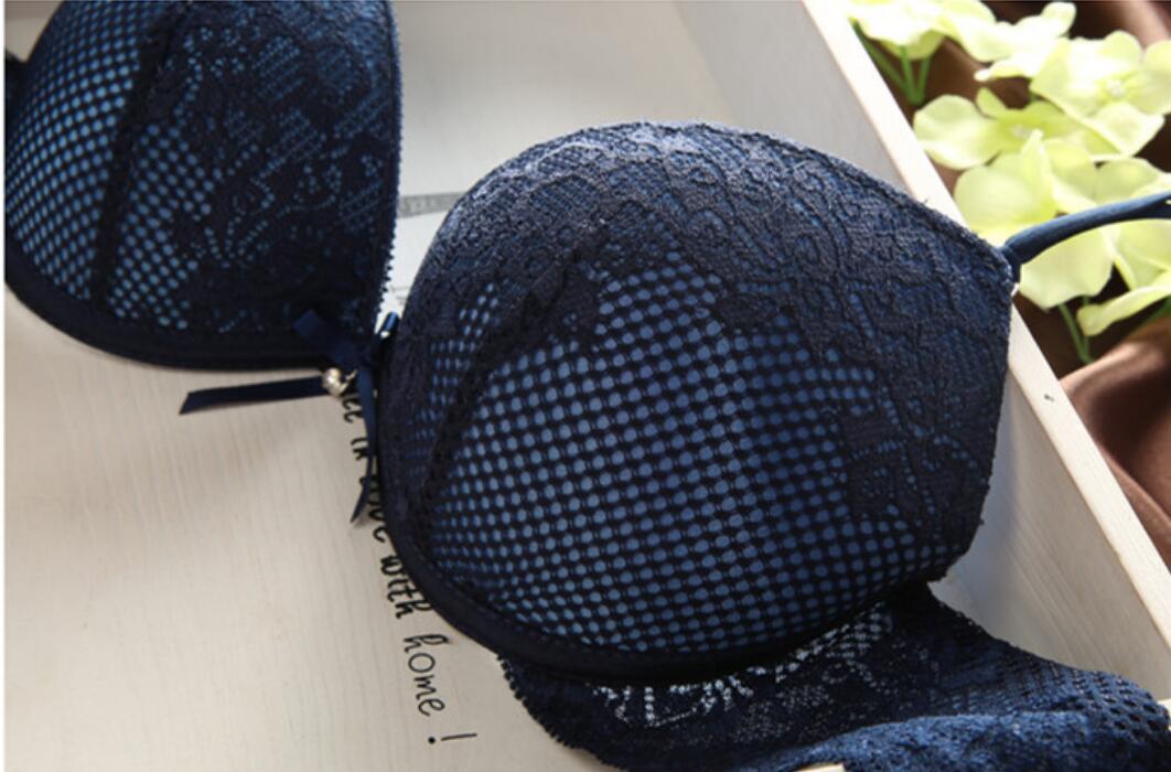Ensemble de soutien-gorge sexy en dentelle fine, décolleté en V profond, rétro, couleur unie