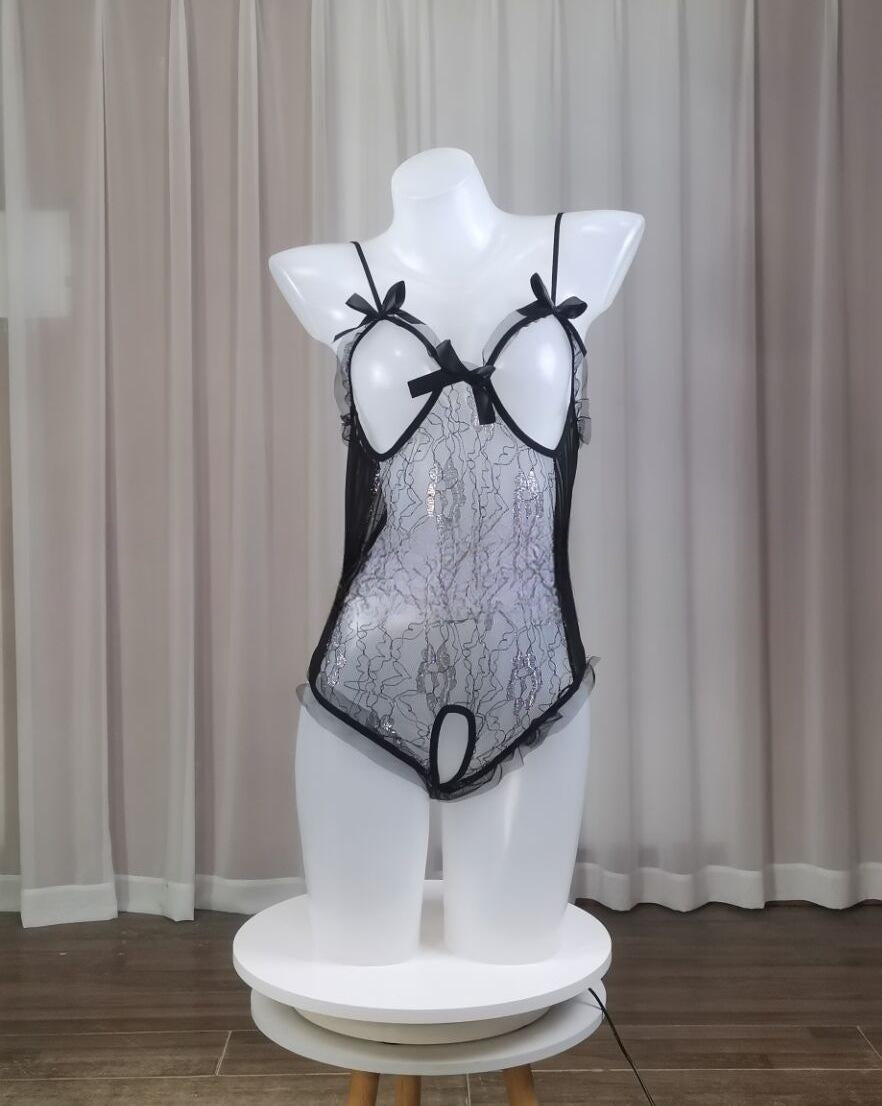 Ensemble de lingerie serré en maille
