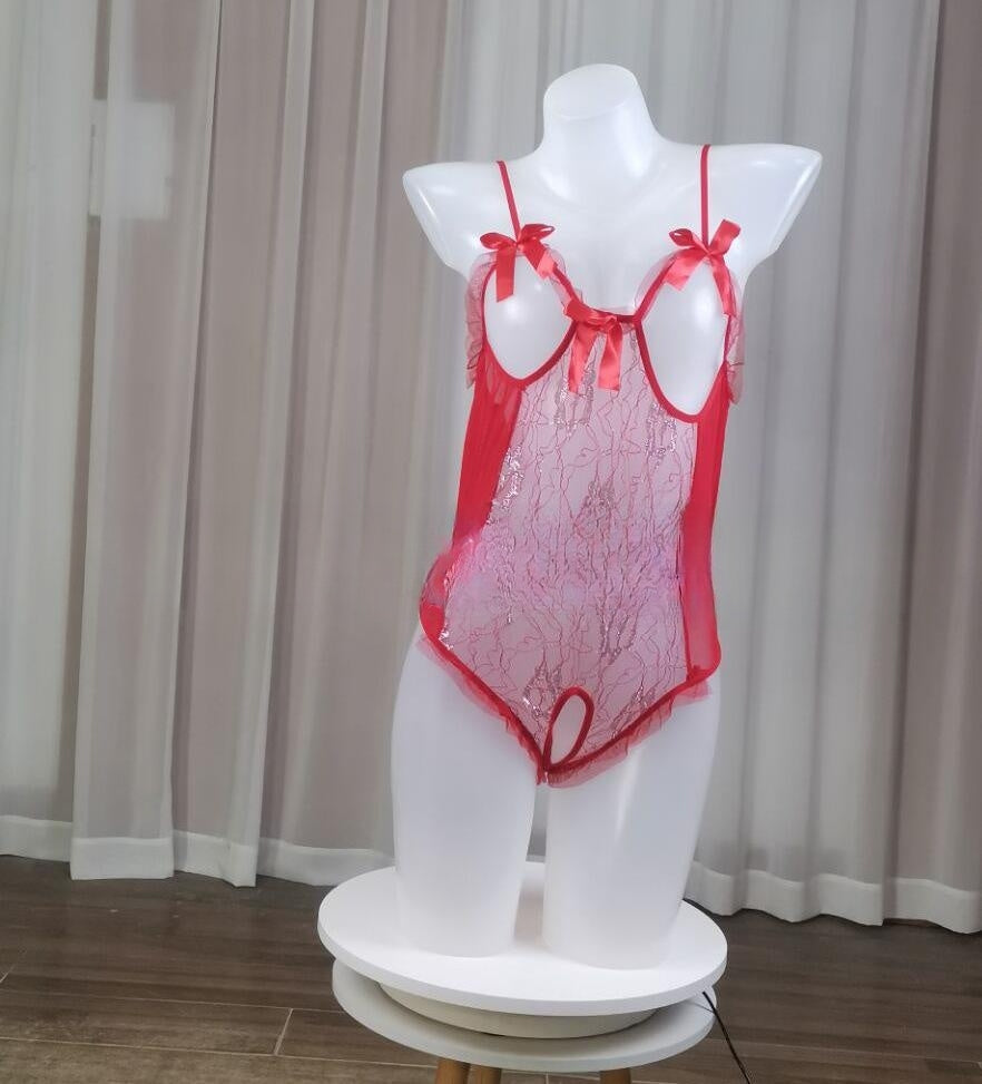 Ensemble de lingerie serré en maille