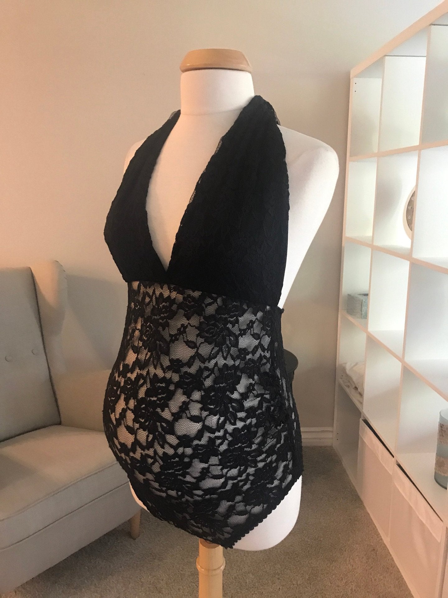 Robe de maternité en dentelle, nouveau Style, Lingerie Sexy, col suspendu, dos nu, dos nu