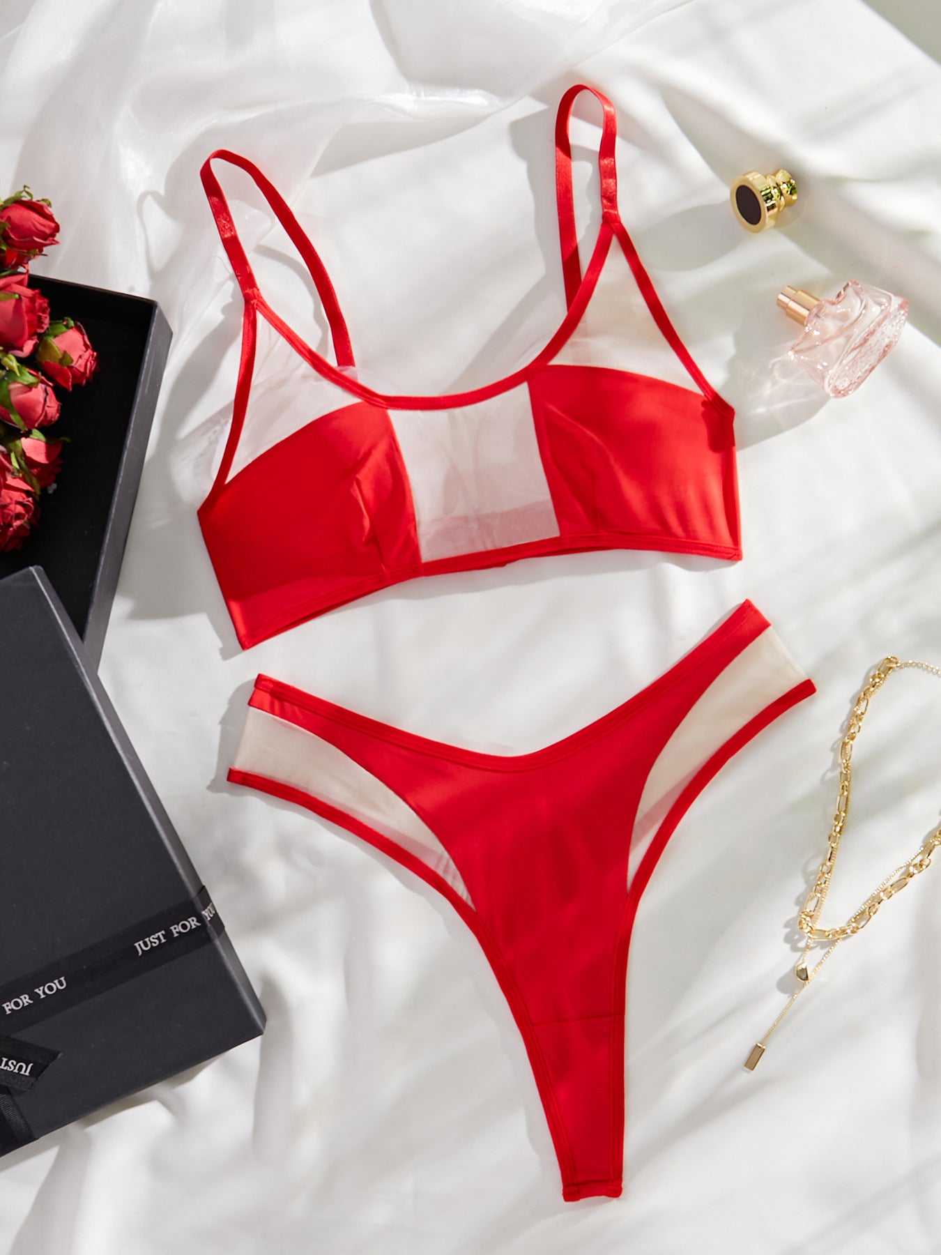 Contraste de couleur, épissage de maille Sexy, sous-vêtements confortables et sexy sans anneau en acier