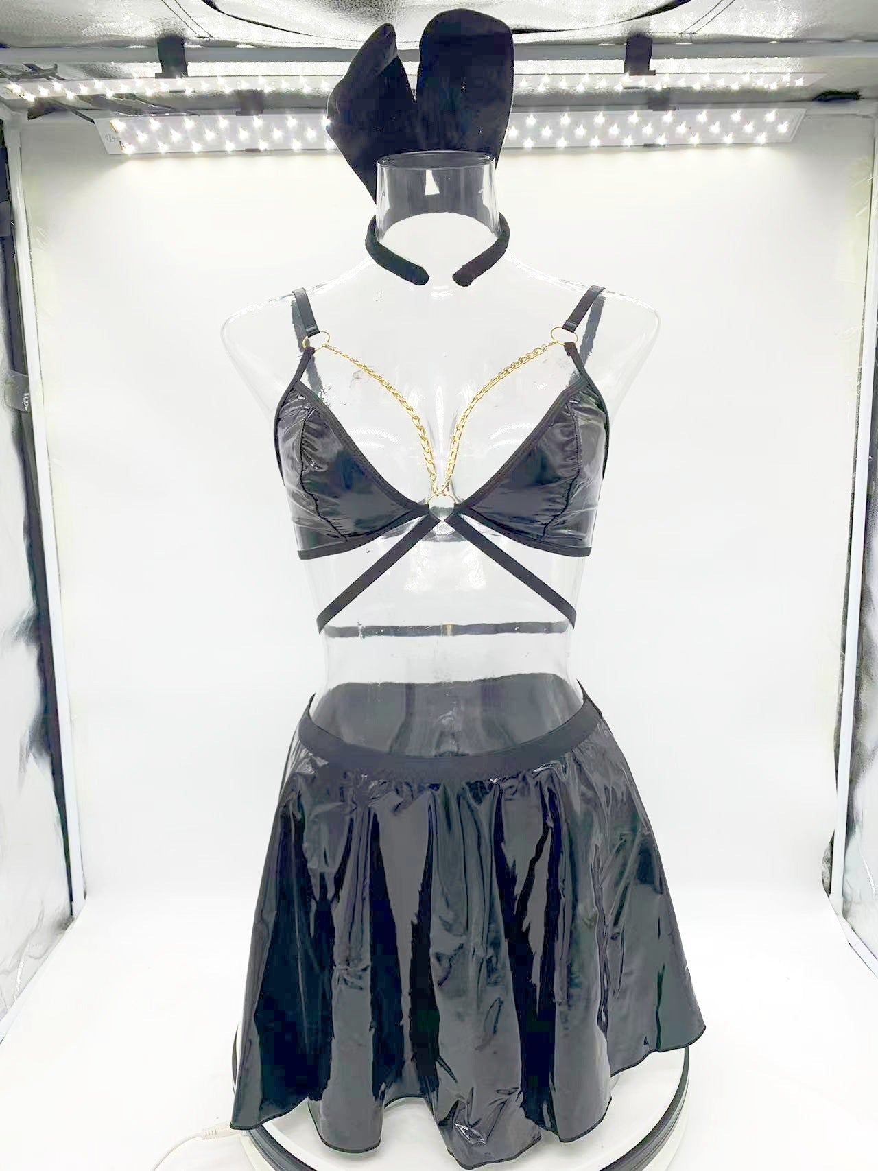 Sexy Lingerie Sexy Bunny Low Cut Underclothes Shiny Patent Leather Short Skirt Sexy Set