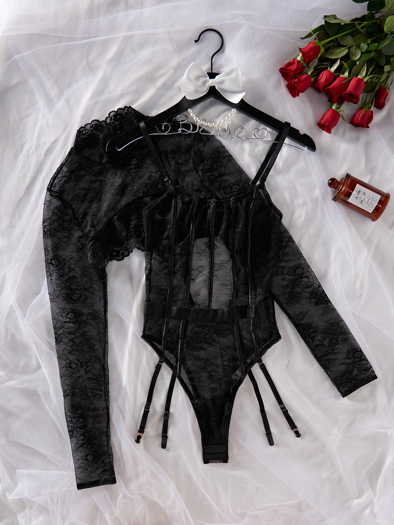Combinaison sexy transparente en dentelle avec boutonnage réglable, pull-over, gilet