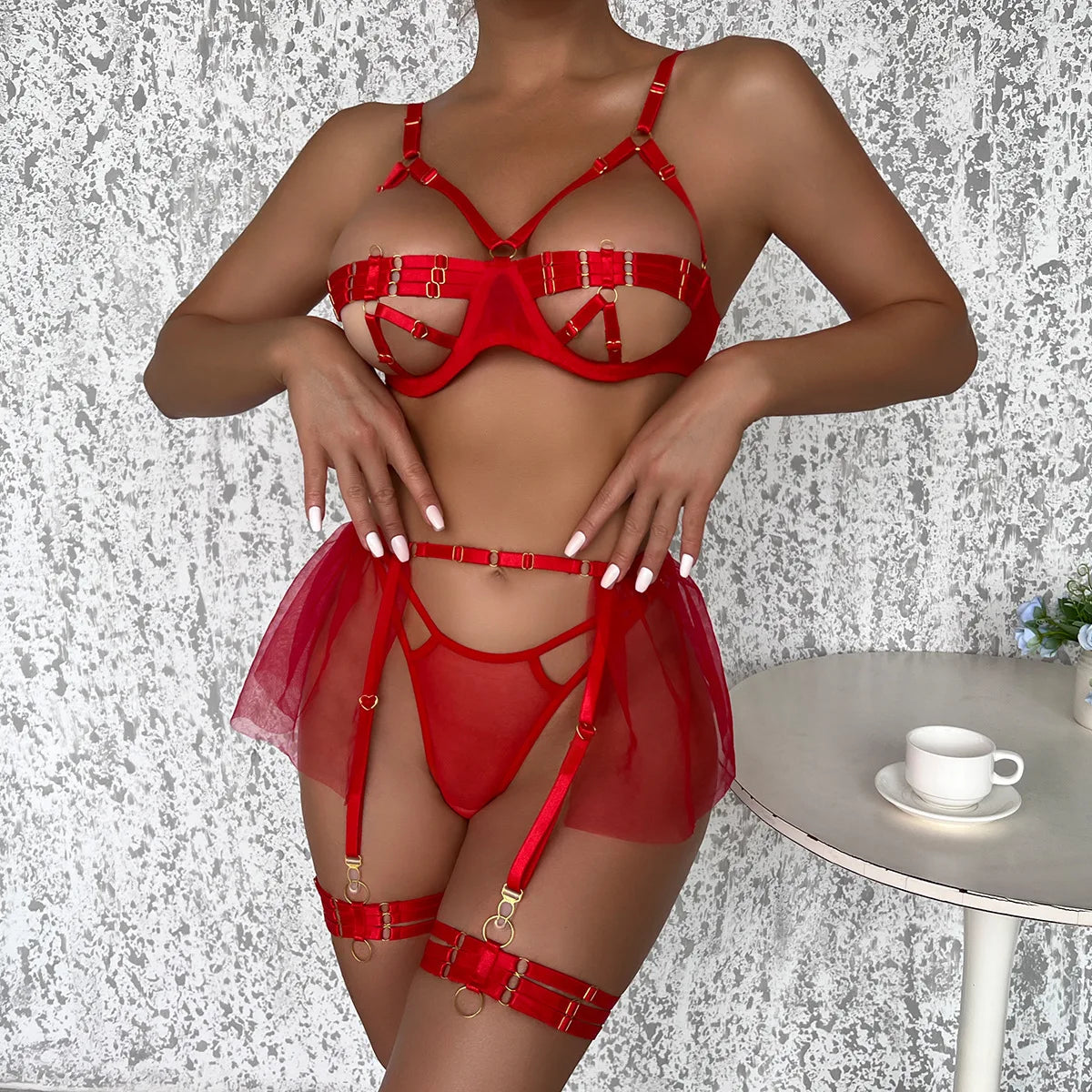 Lingerie Hollow Bra Ruffled Sensual Underwear 4-Piece Heart-shaped Matching Fine Outfit
