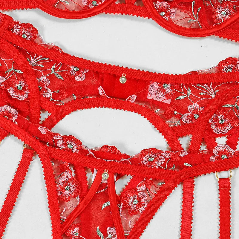 Red Floral Lingerie Lace Transparent Romantic Underwear k Costume With Push Up Bra Cutting Beautiful Set