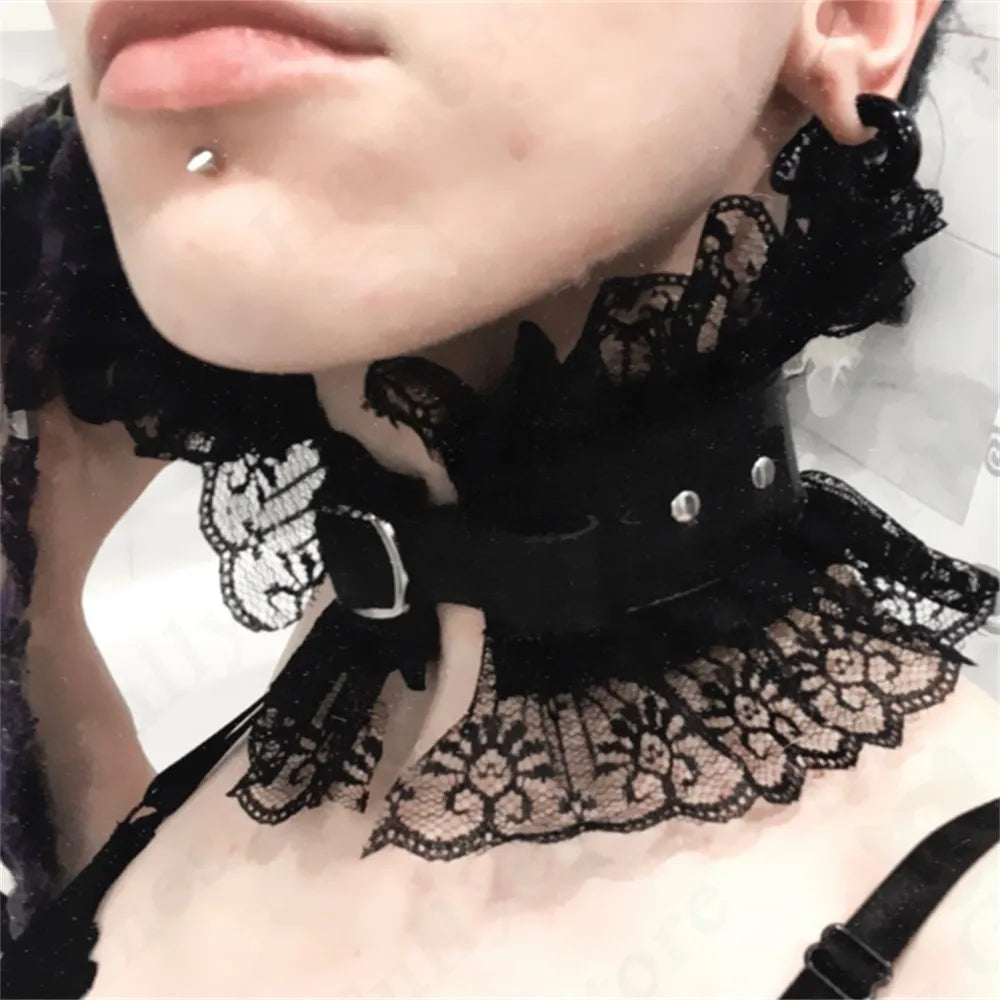 Women Leather Harness Traction Rope Metal Link Chain Bell Pendant Punk Collar Choker Necklace Accessories