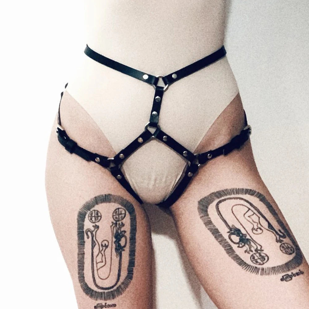 Sexy PU Leather Garter Belt Woman Body Lingerie Harness Strap Metal Chain Suspender Goth Lady Bar Party Sword Belt
