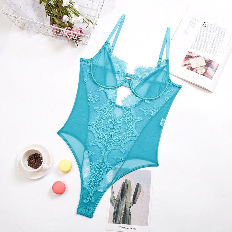 Lingerie Body en dentelle et maille à bretelles