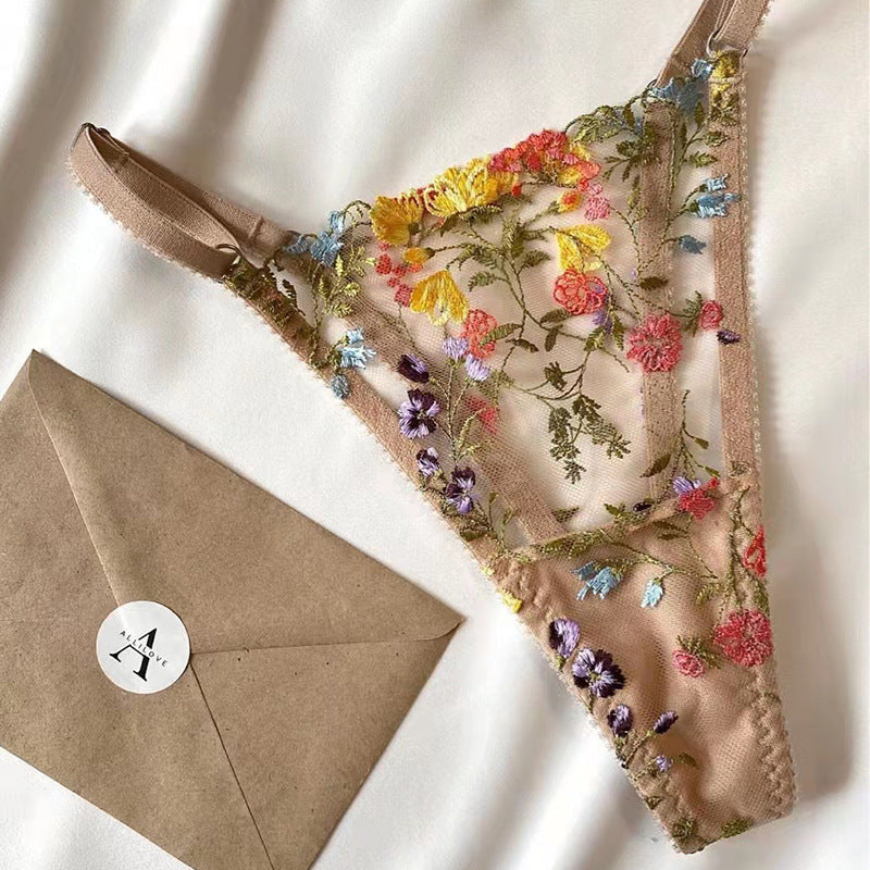 Ensemble deux pièces de lingerie sexy à lacets et coutures en dentelle