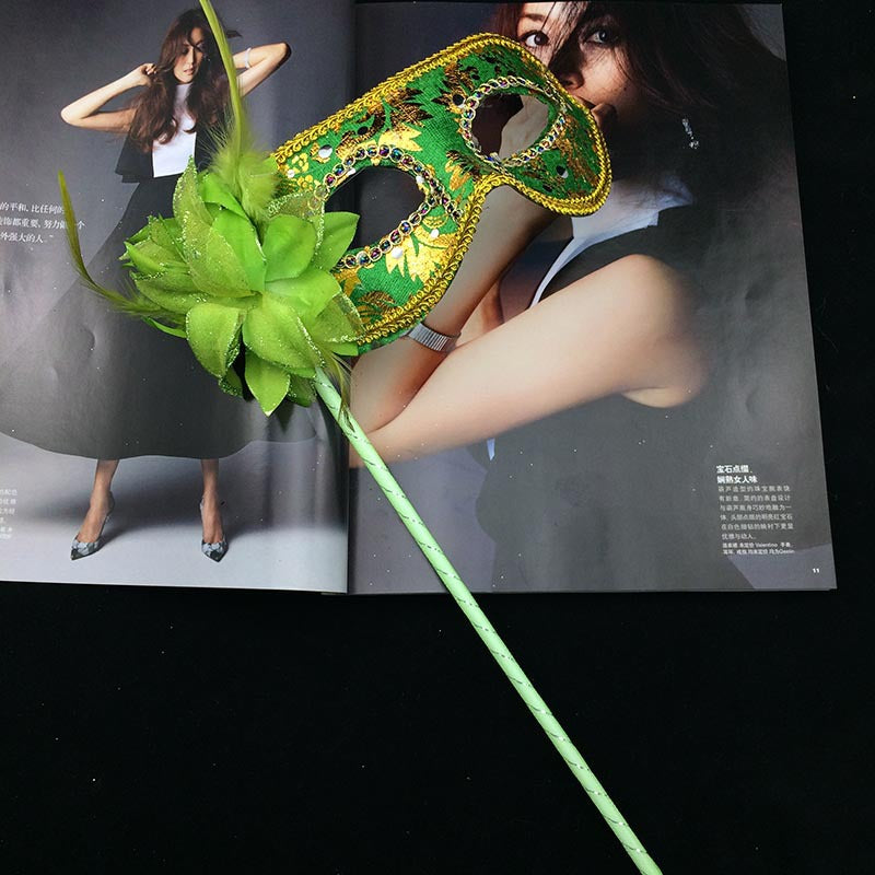 Female Side Flower Half Face Chinese Style Mysterious Temperament Holding Mask