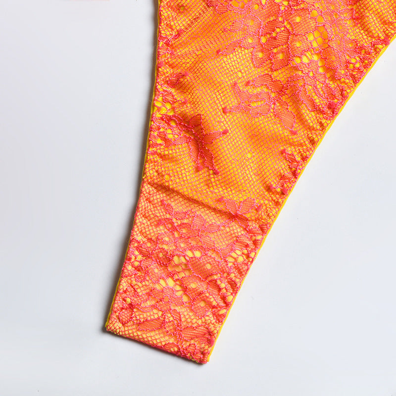 Ensemble de lingerie chaussettes croisées de couleur contrastée avec coutures en perspective en maille
