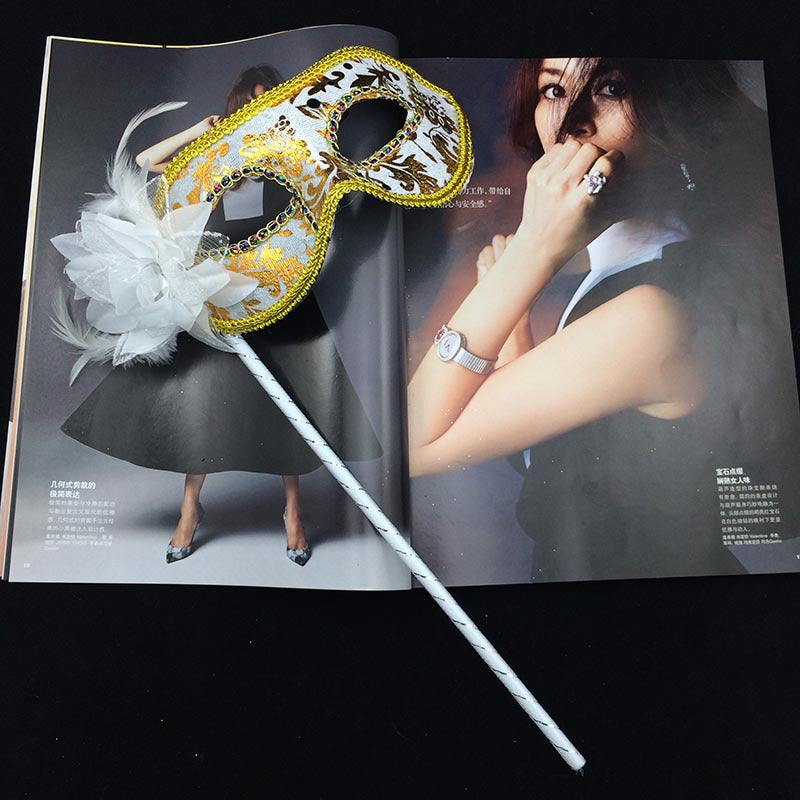 Female Side Flower Half Face Chinese Style Mysterious Temperament Holding Mask