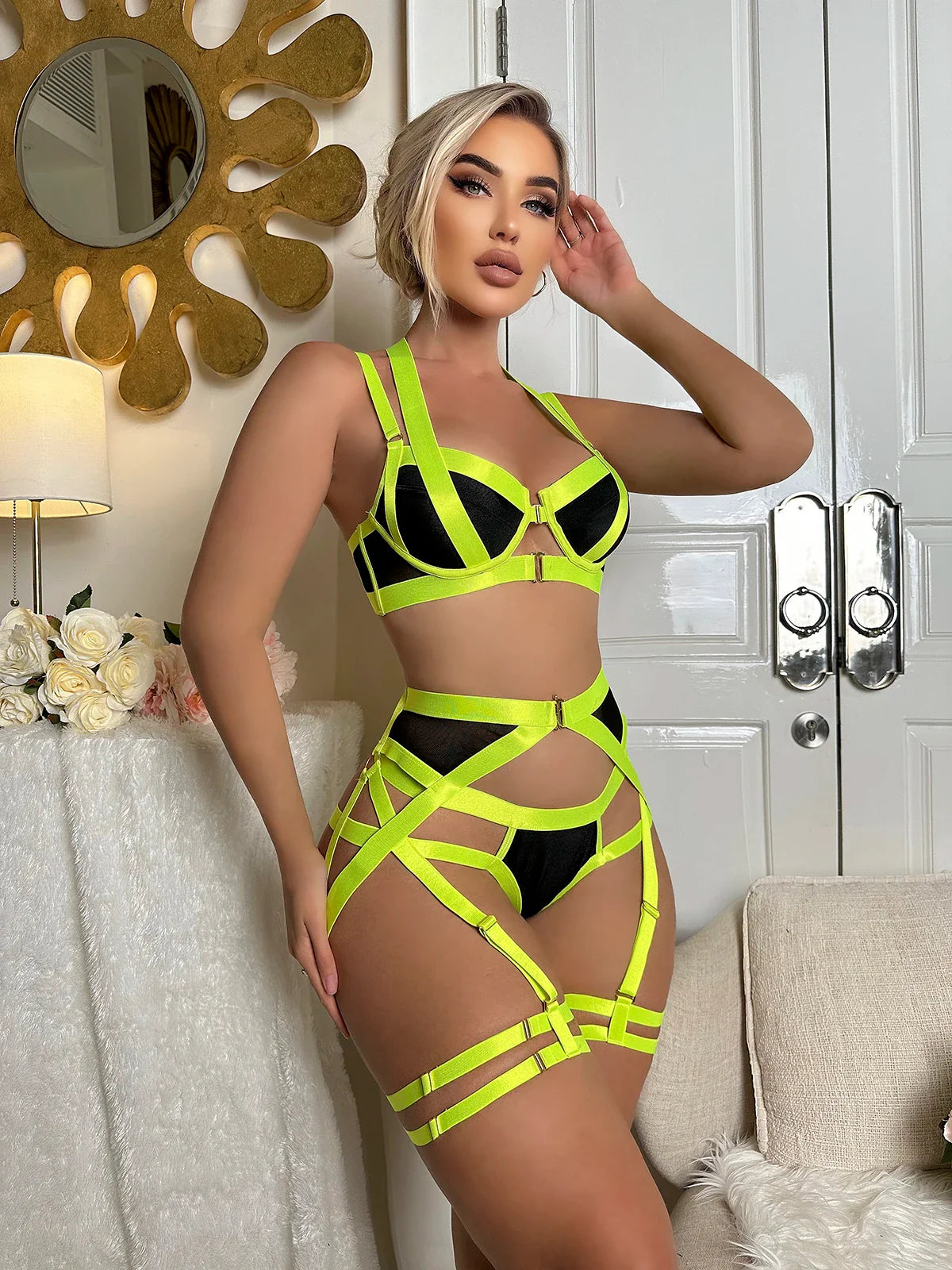 Latex Lingerie Sensual Crotchless Panties k Costume With Push Up Bra Hot Girl Underwear Luxury Support Underwear