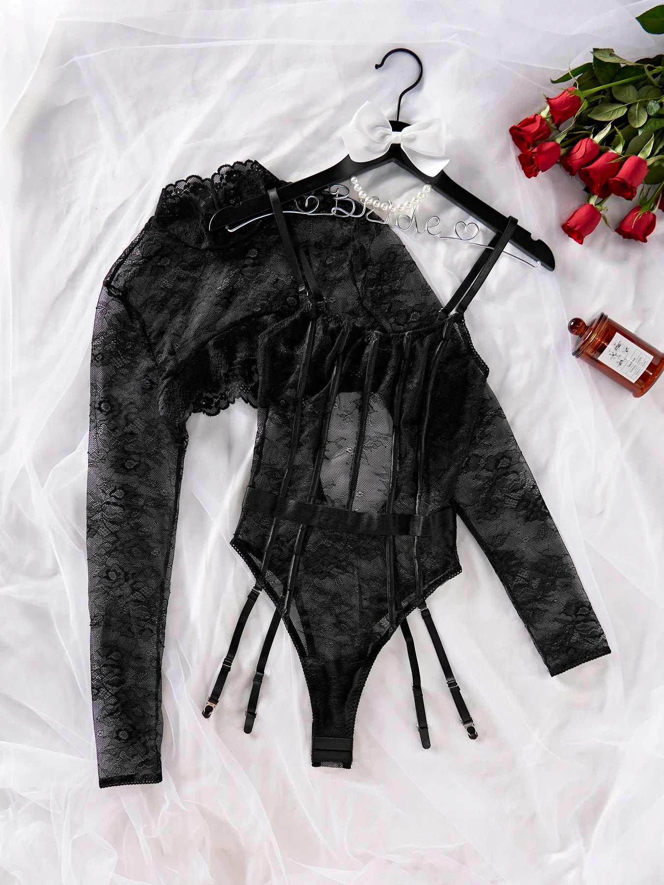 Body en dentelle fantaisie avec hauts courts transparents, tenues romantiques, corps transparent sans entrejambe, corps de boîte de nuit