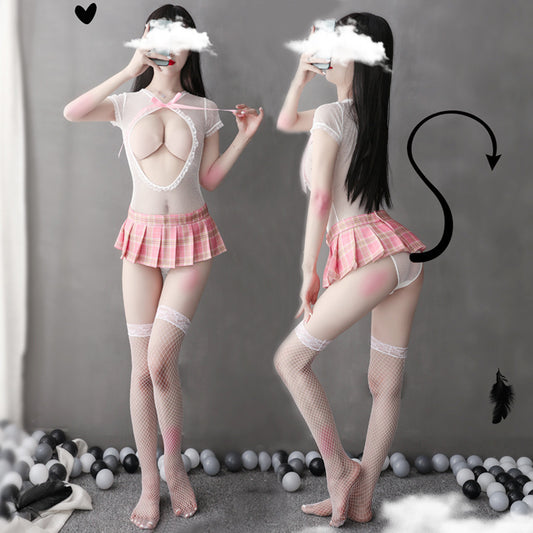 Tentation d'uniforme de jeunesse du campus de lingerie sexy