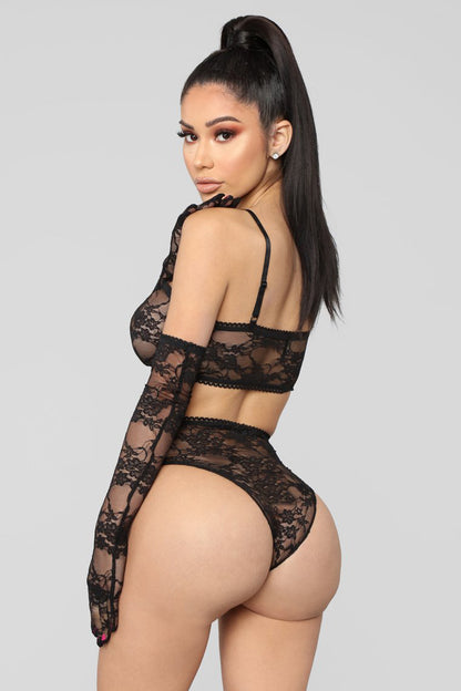 Chemise de nuit sexy en dentelle
