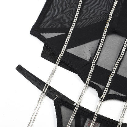 Ensemble deux pièces de lingerie en maille fine avec chaîne à la mode pour femmes