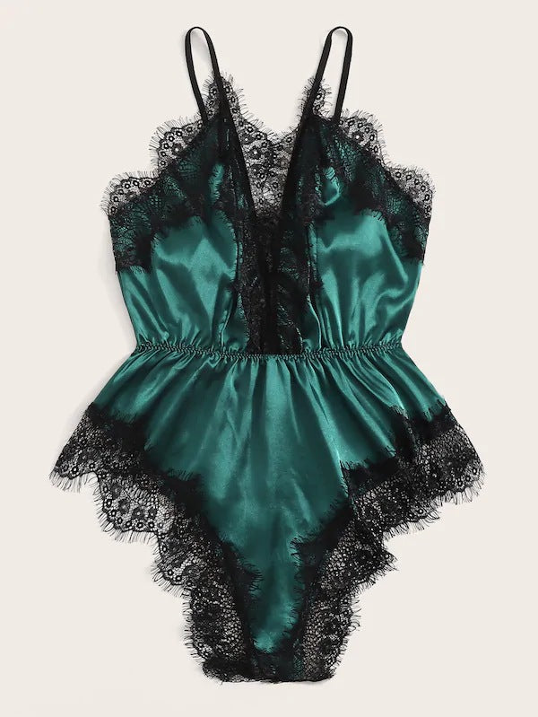 Plus Size Lace Satin Pajamas Summer Sexy V-neck Strap Home Womens Underwear Sexy Sleepwear