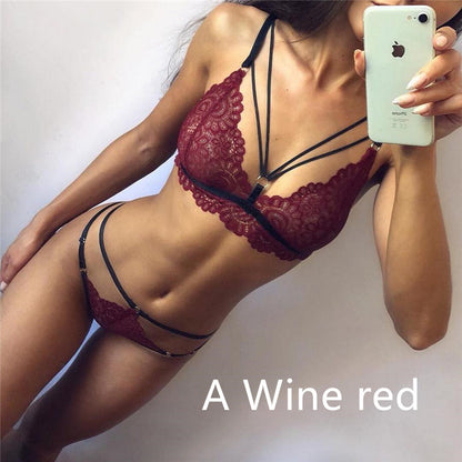 Ensemble de lingerie sexy couture en dentelle sous-vêtements sexy en dentelle trois pièces