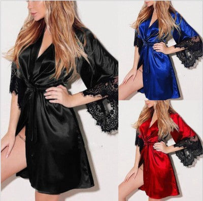 Chemise de nuit en dentelle transparente à bretelles pour femmes