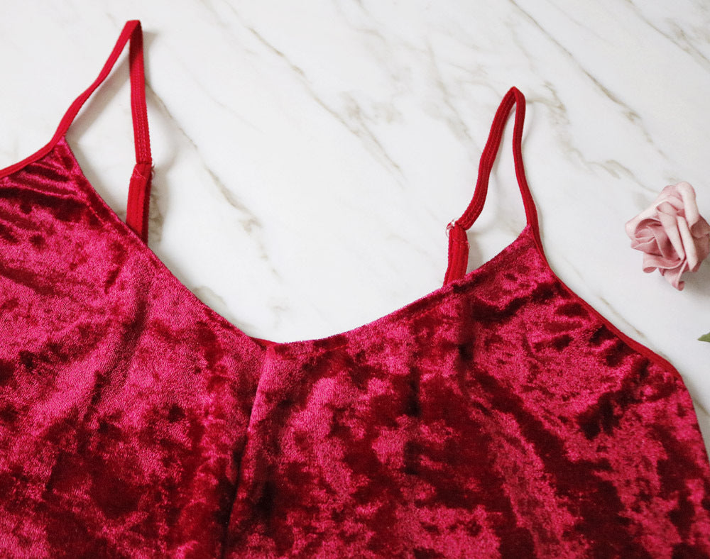 Lingerie sexy à col en V et diamants dorés