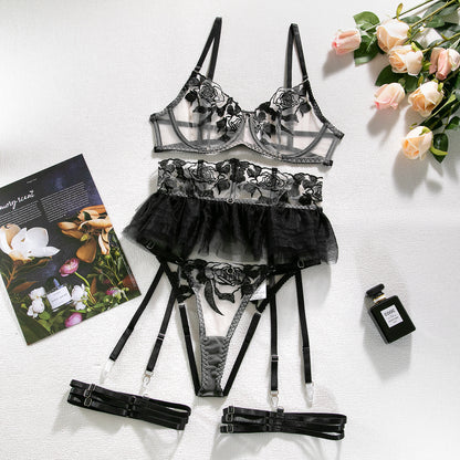 Conjunto de lencería divertida y falda pequeña bordada para mujer