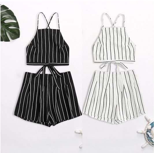 Ensemble de vacances sexy à la plage, dos nu et à bretelles rayées