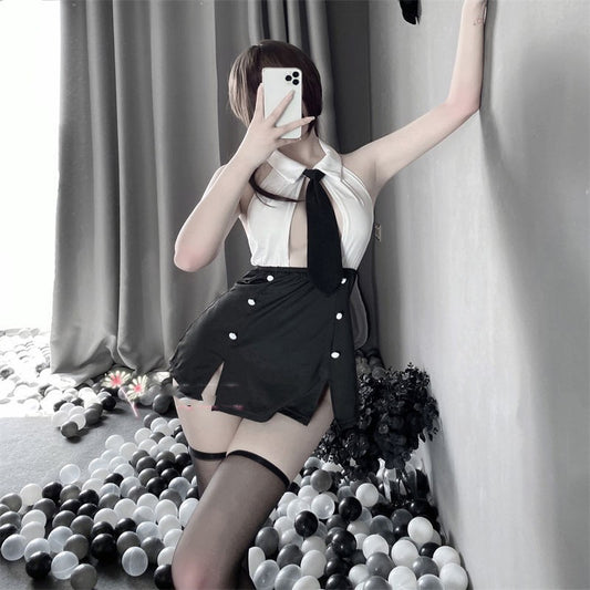 Lingerie chaude transparente petite poitrine fendue tenue de secrétaire
