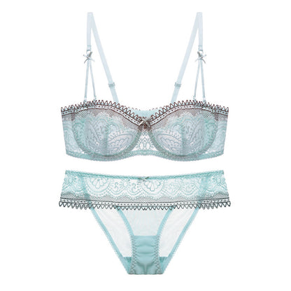 Conjunto de lencería en dentelle.