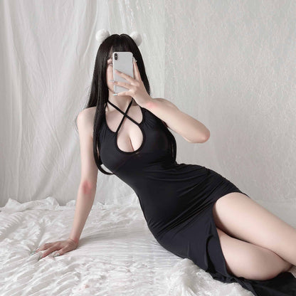 Jupe longue fendue transparente, lingerie sexy, décolleté en V profond