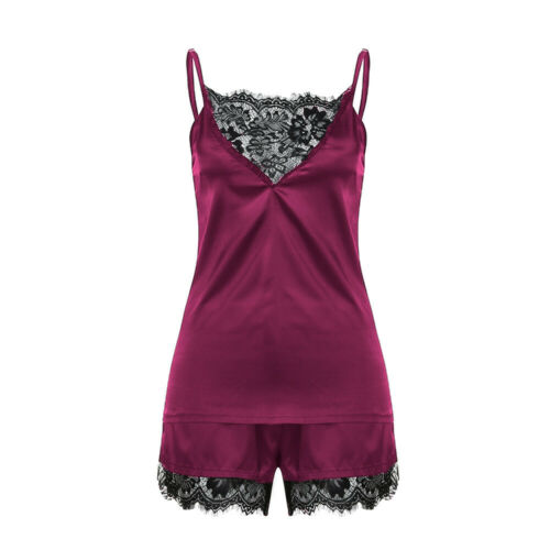Conjunto de lencería sexy de encaje.