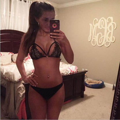 The New Europe Lady Lingerie Sexydeep V Backless Halter Bikinis Suit Trade Goods