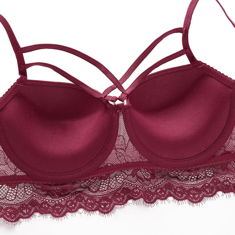 Conjunto de lencería sexy con sujetador de encaje.