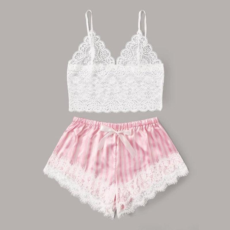 Conjunto de pijama sexy con encaje dividido