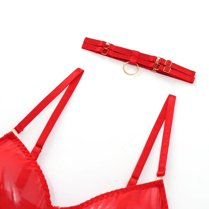 Porte-jarretelles lingerie sexy trois pièces