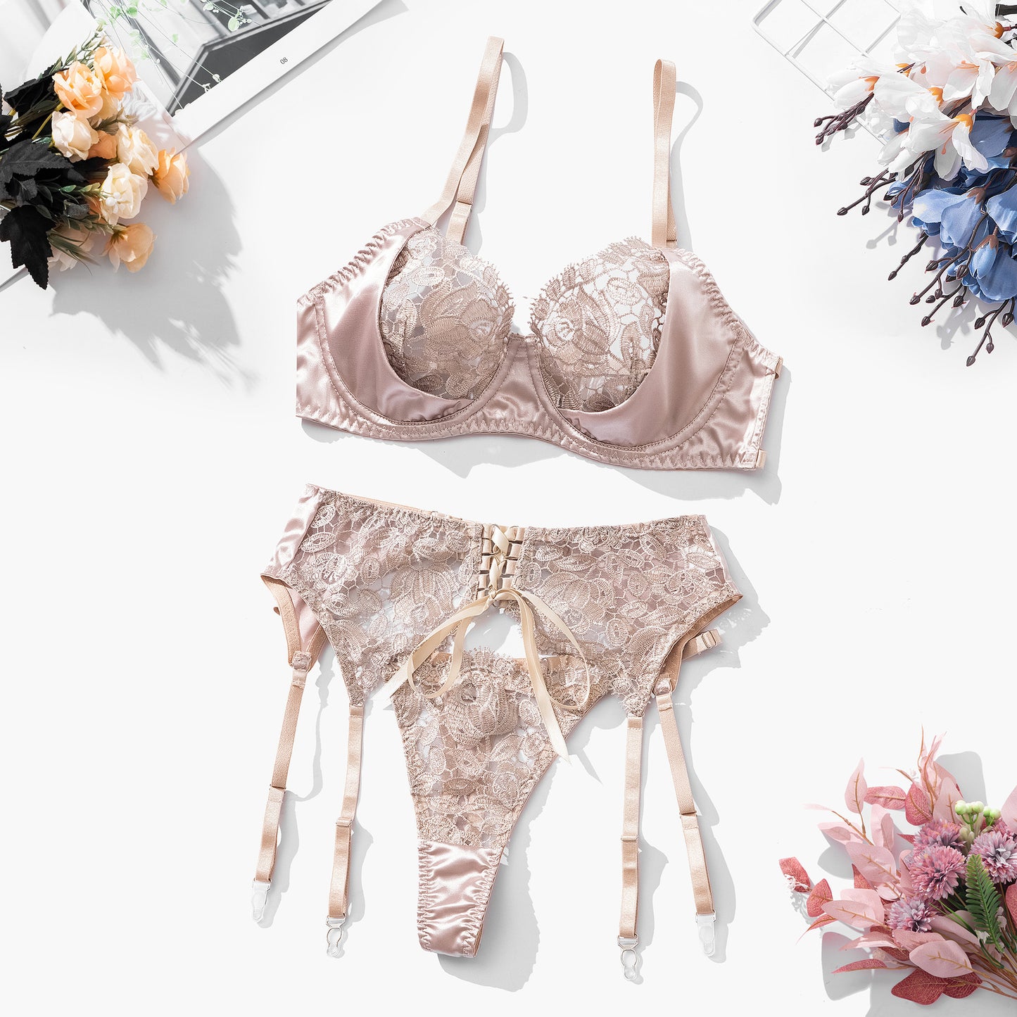 Liga de lencería sexy con bordado de flores y costura de cinta