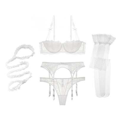Lingerie sexy en dentelle avec porte-jarretelles