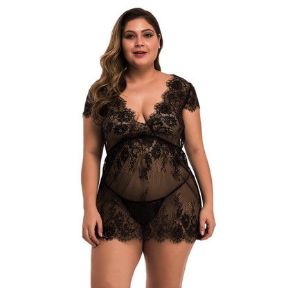 Lingerie sexy pleine grandeur en dentelle