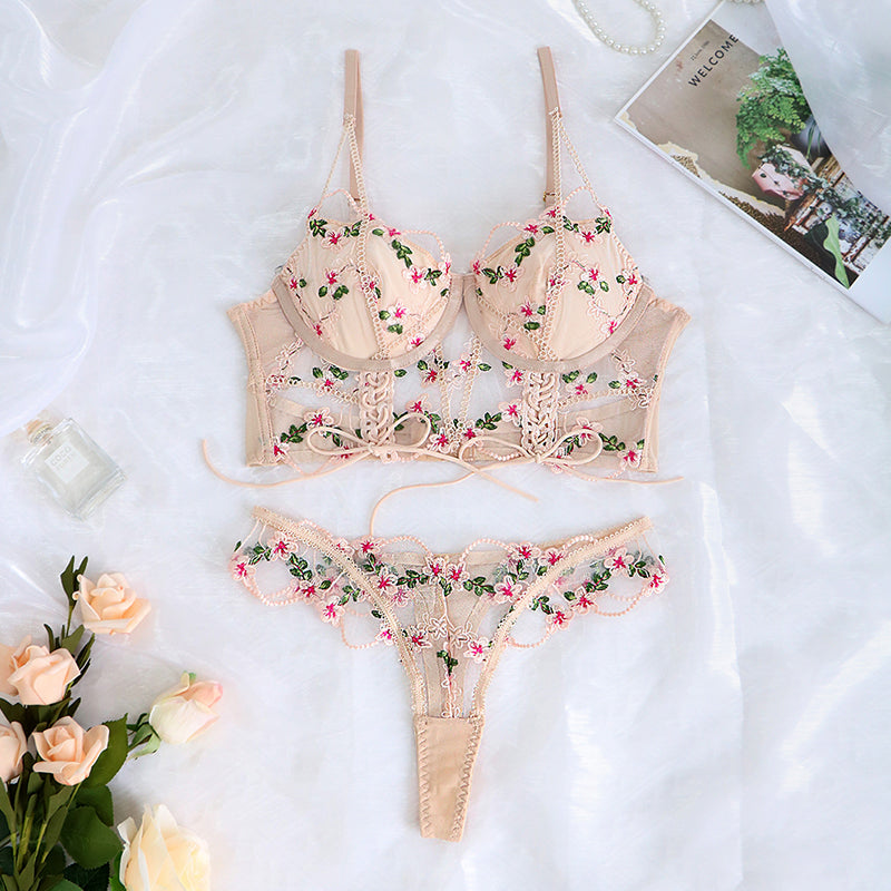 Ensemble Lingerie Fantaisie Femme Broderie Florale Et